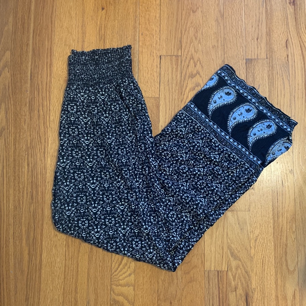 AEO black and white palazzo pants